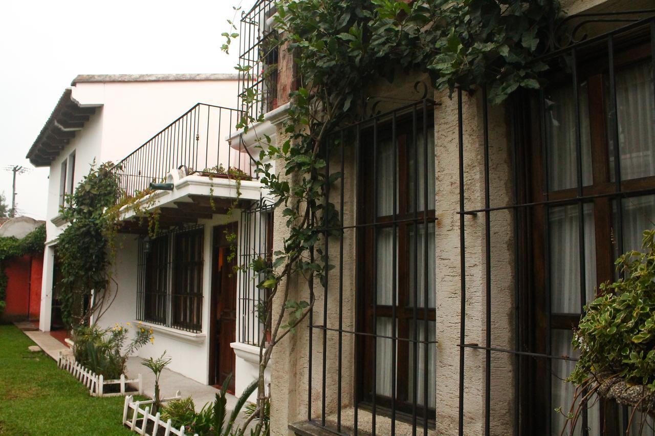 Villas Santa Ana-Ricardo Antigua Exterior photo