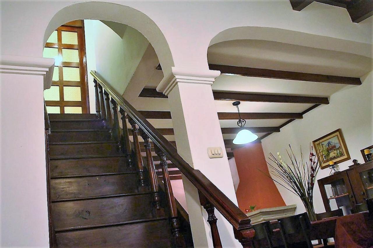 Villas Santa Ana-Ricardo Antigua Exterior photo