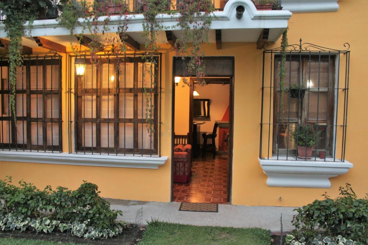 Villas Santa Ana-Ricardo Antigua Exterior photo