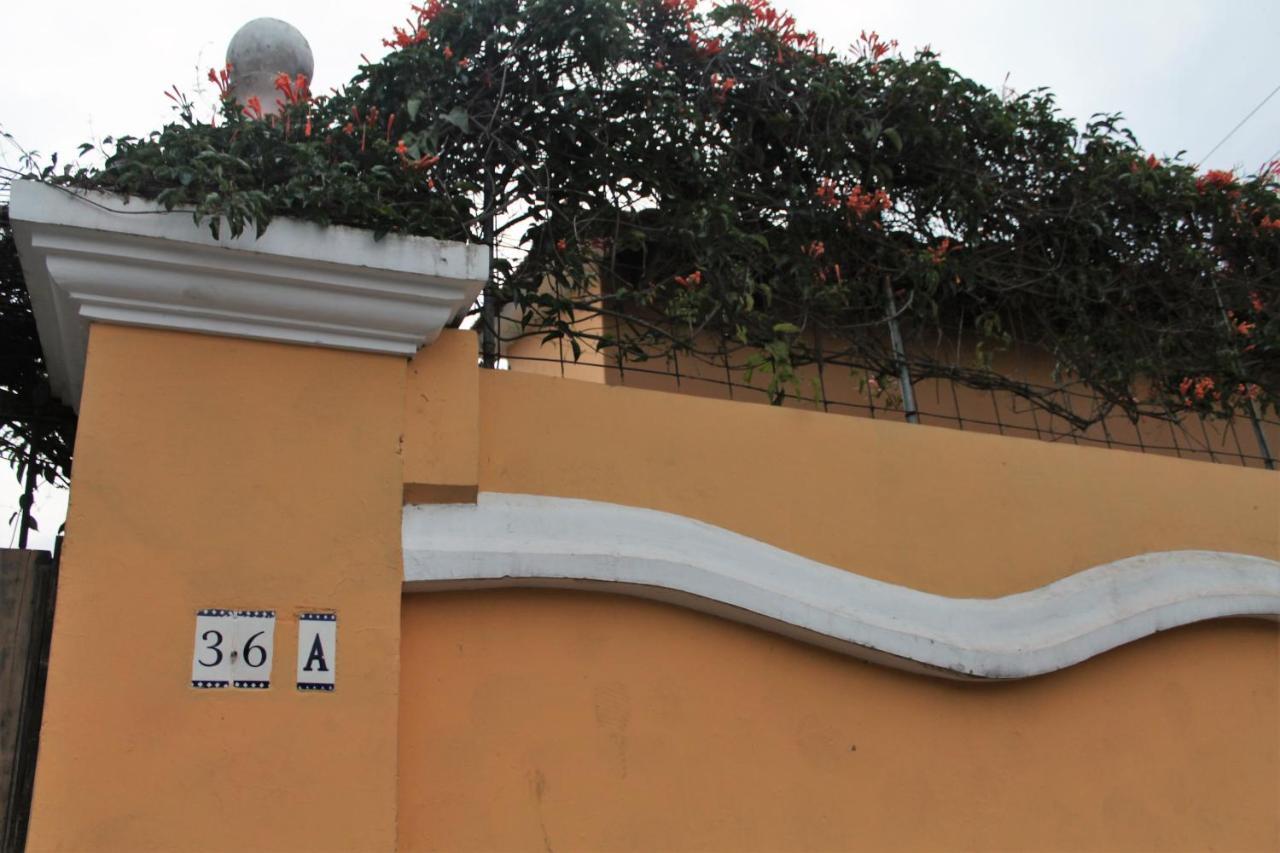 Villas Santa Ana-Ricardo Antigua Exterior photo